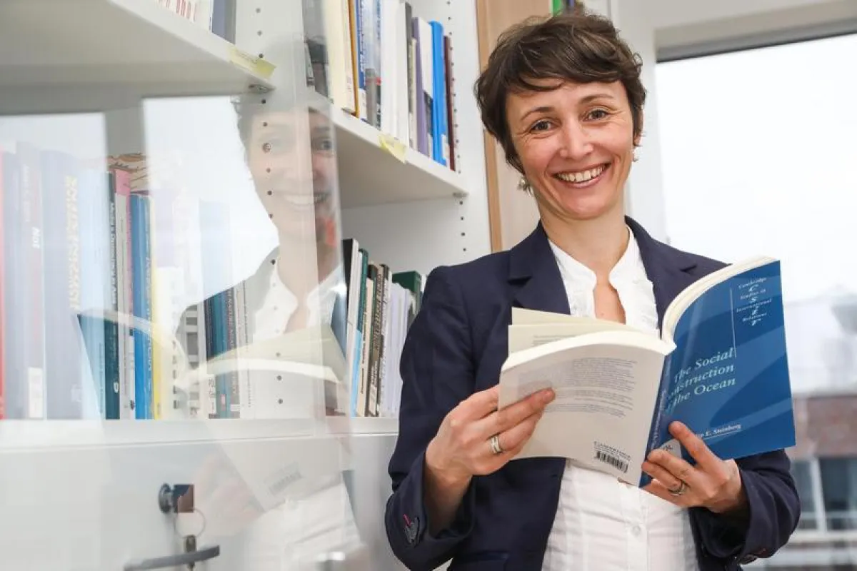 Prof. Dr. Anna-Katharina Hornidge, Leiterin der Sozialwissenschaften am Leibniz-Zentrum für Marine Tropenforschung (ZMT) (Focke Strangmann, ZMT)