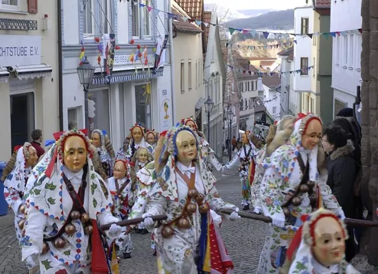 Bild: Aufmarsch der Narren
