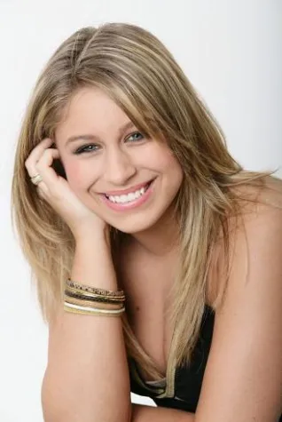 Bild: Linda Teodosiu die POWER Stimme von DSDS