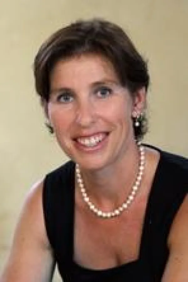 Petra Göbel ist Channel Marketing Manager DACH bei der DATAKOM GmbH