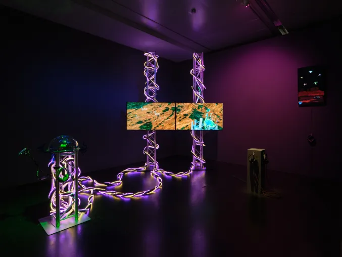 Kurzfilm-Screening und Artist Talk: The Backpack of Wings – Modern Mythology im Max Ernst Museum Brühl des LVR Bild: Kurzfilm-Screening und Artist Talk: The Backpack of Wings – Modern Mythology im Max Ernst Museum Brühl des LVR