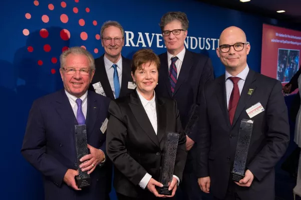 Bild: The Rezidor Hotel Group mit ‚Best Practice Award 2013’ ausgezeichnet