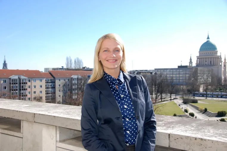 Bild: Switchen zwischen den Welten: Schauspielerin und erfolgreiche IT-Managerin Doreen Jacobi