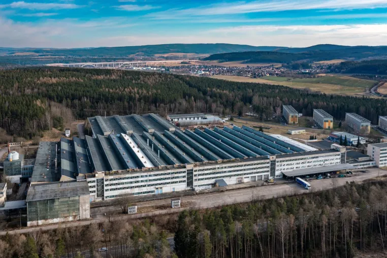 Bild: Projekt 95 erwirbt ehemaliges Werk  „Graf von Henneberg Porzellan“ in Ilmenau