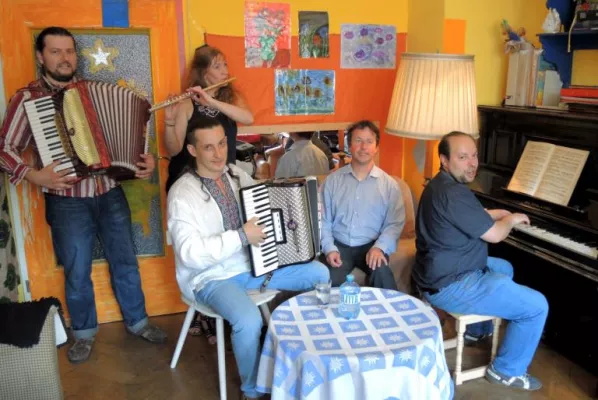 Bild: Notenspur-Nacht der Hausmusik schlägt Brücken - Musik verbindet Menschen verschiedener Sprachen und Kulturen