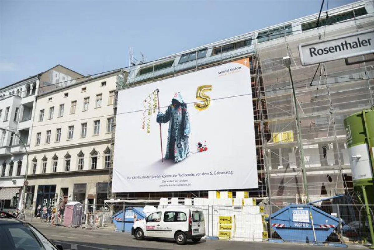 PLANTAGE BERLIN für WORLD VISION_Plakat_Rosenthaler Platz