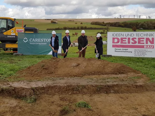 Spatenstich in Hohenstein: Carestone bringt neues Seniorenzentrum auf den Weg Bild: Spatenstich in Hohenstein: Carestone bringt neues Seniorenzentrum auf den Weg