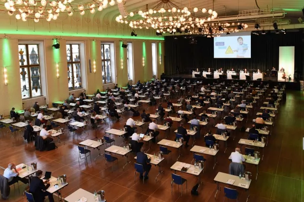 Bild: Corona wirft Licht und Schatten auf das Ergebnis der GVV Versicherungen für 2020