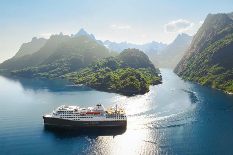 Bild: Neuer Sonderkatalog: Postschiffreisen entlang Norwegens Küsten