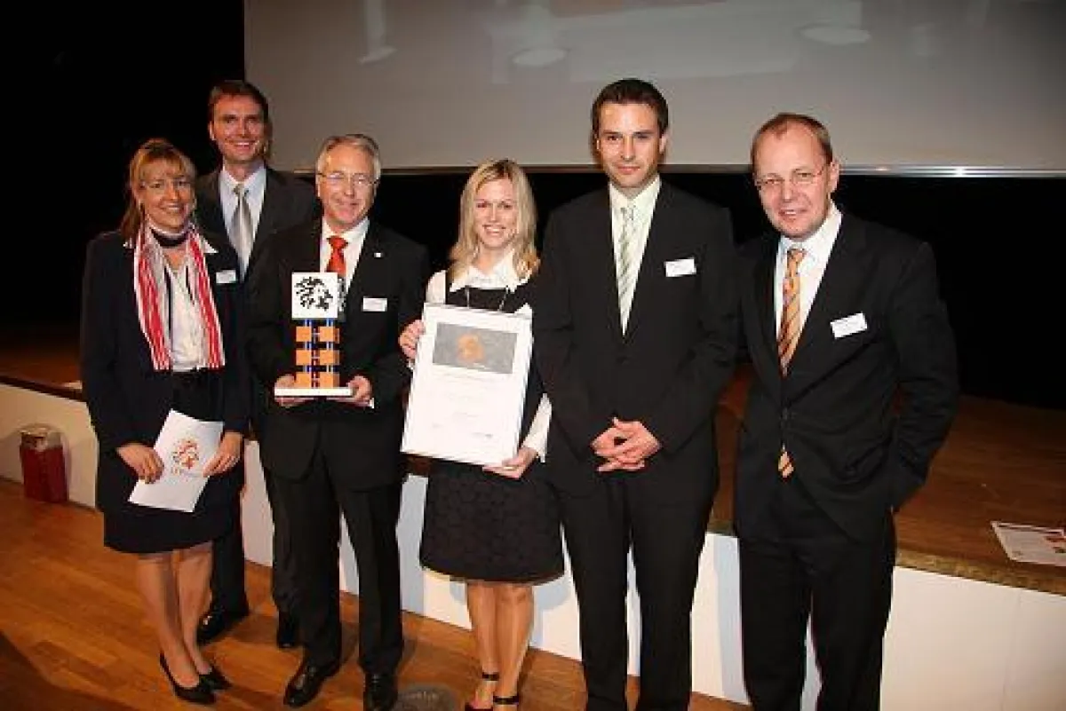 v.l.n.r. Andrea Sendlbeck (GVB), Marc Wülfinghoff (GVB), Emil Baderschneider, Anne Zöllner, Michael Reif, Dr. Udo Schlipf (GVB)