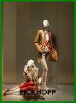 Bild: Besondere Mode braucht besondere Präsentation