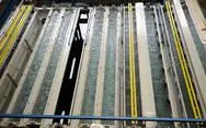 Bild: Chemische Vorbehandlung von Aluminium