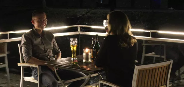 Bild: DAIDALOS LED Edelstahl-Handläufe - ein attraktives Gestaltungsmittel für Hotels und Restaurants