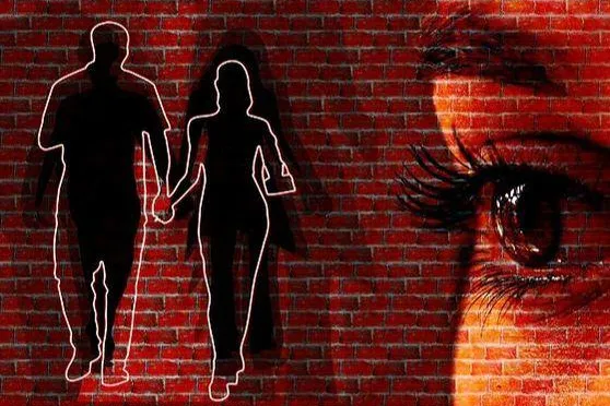 Fremdgegangen: Beichten oder lieber schweigen? Bild: Fremdgegangen: Beichten oder lieber schweigen?