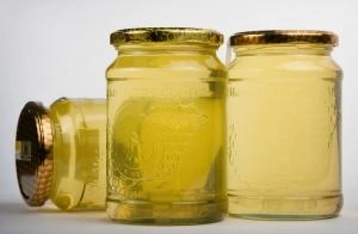 © O-I Europe Der ungarische Imkerverband hat erstmals ein Einheitsglas für die Produkte seiner Mitglieder eingeführt. Produziert wird das Glas von O-I.