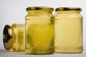Bild: Ungarn führt Standardglas für Honig ein