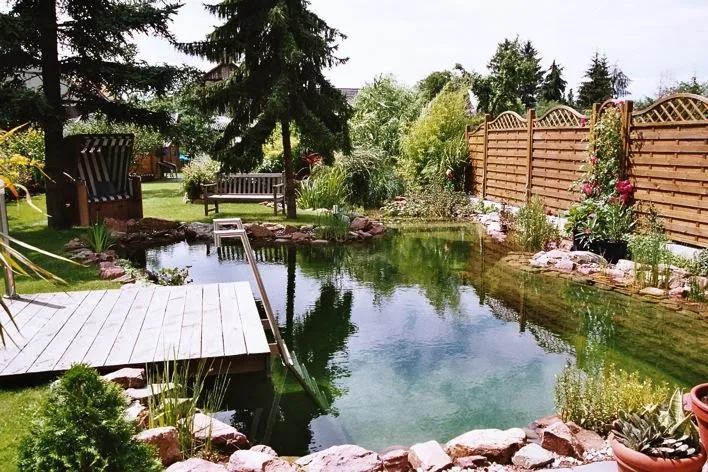 Bild: Baubeginn für den ersten Themengarten auf dem Landesgartenschaugelände in Bad Nauheim