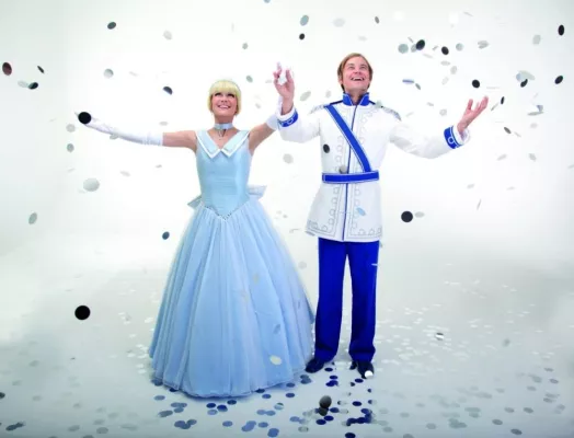 Bild: Das märchenhafte Popmusical Cinderella feiert am 27. November 2010 Premiere im Rhein Main Theater