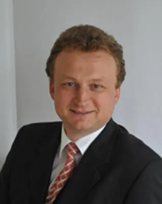 Bild: Gewerbliche Vermögensberater bieten persönliche Hilfe in Geldangelegenheiten