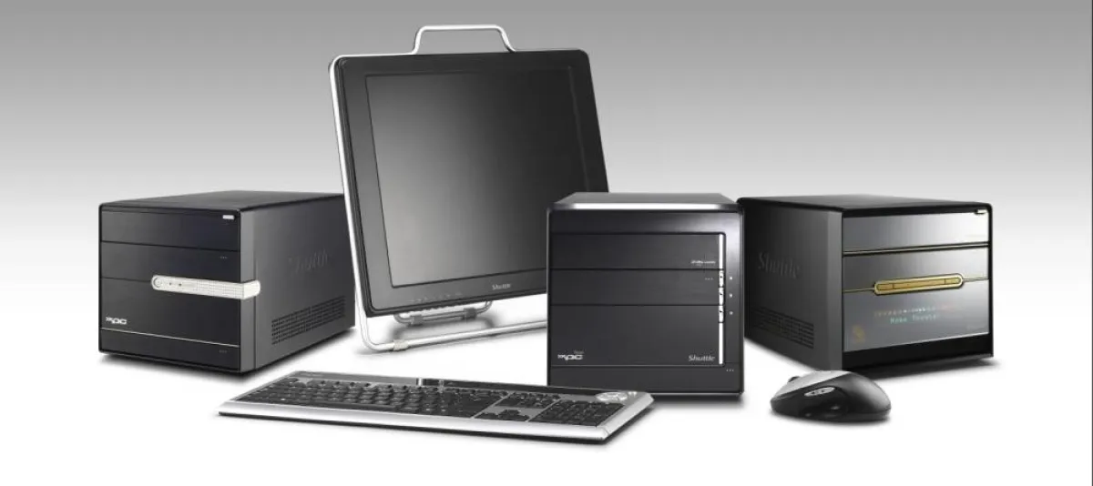 Shuttle XPCs: SN68PTG6, SX38P3 Deluxe, SG33G5M (v.l.n.r)