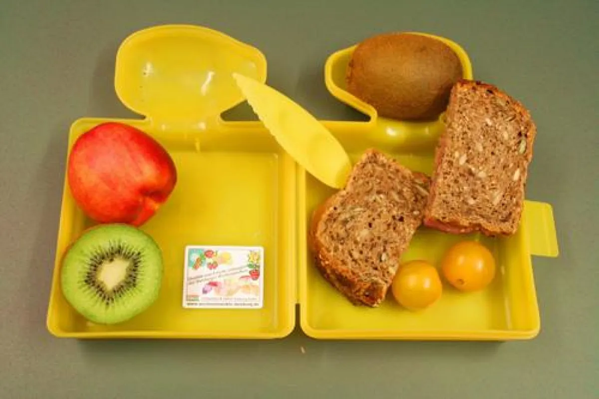 Quietsch-gelbe Frühstücksbox