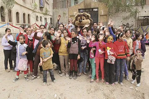 Biblische Geschichten für Kinder in den Slums Bild: Biblische Geschichten für Kinder in den Slums