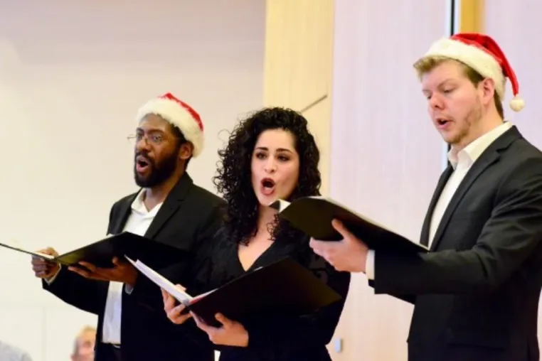 Staatsoper Stuttgart trifft Pflege Bild: Staatsoper Stuttgart trifft Pflege