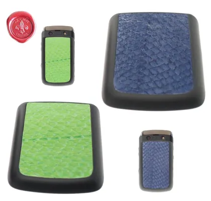 Bild: Lachsleder Oberschale für Blackberry Bold 9700 von AX-ALEX.