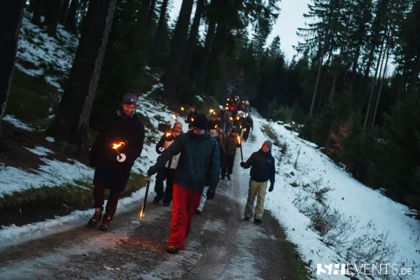 Bild: Weihnachtsfeier in und um München – Mit unvergesslichen Aktivitäten zur perfekten Winterstimmung