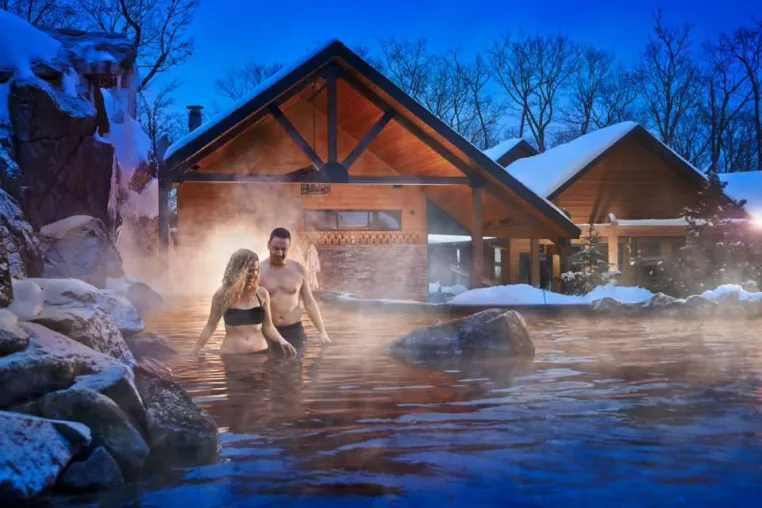 Thermëa – Skandinavische Wellness inmitten der Prärie Bild: Thermëa – Skandinavische Wellness inmitten der Prärie
