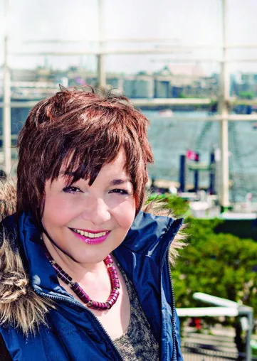 Bild: Berlin-Premiere am 13. Mai: Anka Zink mit "Leben in vollen Zügen" @ Die Wühlmäuse