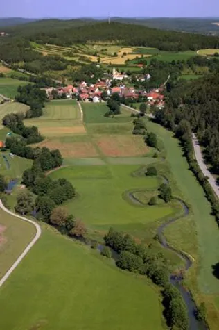 Mit dem Motorrad durch das Amberg-Sulzbacher Land Bild: Mit dem Motorrad durch das Amberg-Sulzbacher Land