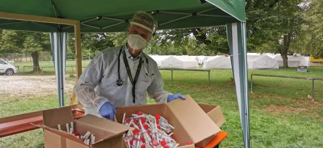 Bild: Lichtblick in Corona-Zeiten: Unternehmer aus dem BioLAGO-Netzwerk entwickeln Teststrategie für Sommerzeltlager