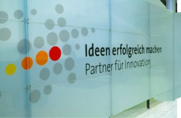 Bild: Fachgruppe der „Partner für Innovation“ veröffentlicht Zwischenbilanz - Neue Projekte für mehr Wissenstransfer