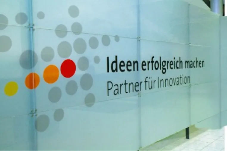 Bild: Fachgruppe der „Partner für Innovation“ veröffentlicht Zwischenbilanz - Neue Projekte für mehr Wissenstransfer