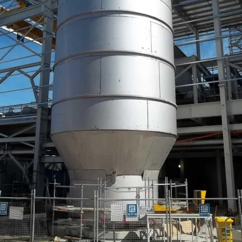 Bild: Behälter, Rohrleitungen und Montage für Papierfabrik in Sydney