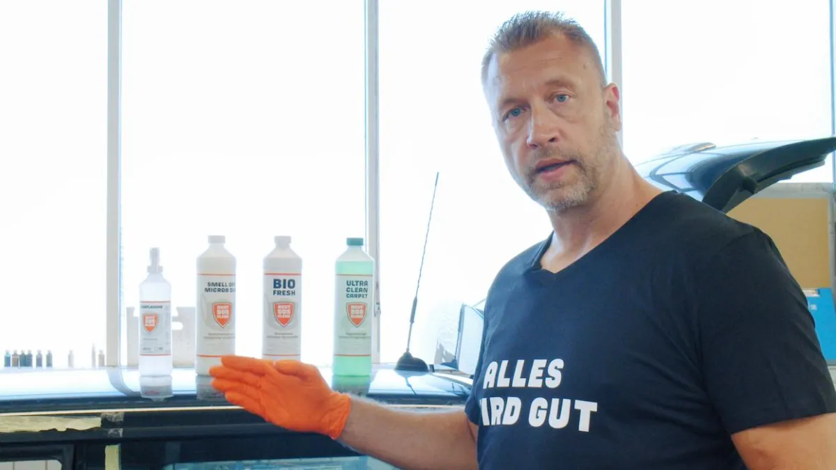 Ab sofort: Spezialprodukte von Marcell Engel im Onlineshop. Foto: Denis Liebemann, Akut SOS Clean