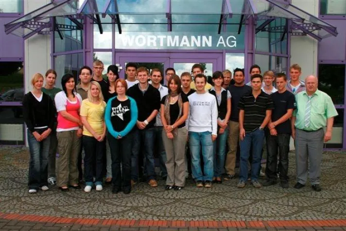 Bild: WORTMANN AG stellt 21 neue Auszubildende ein