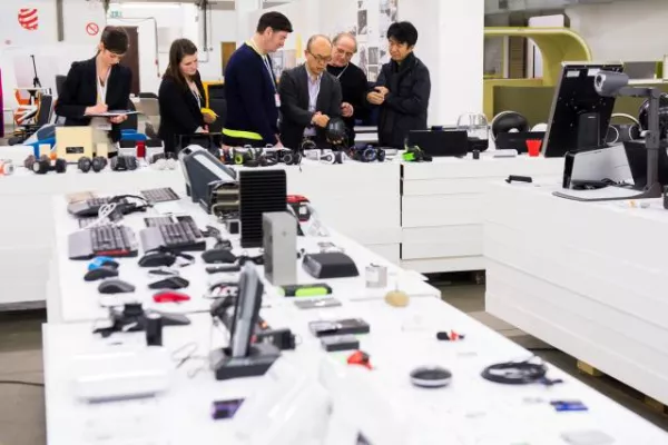 Punktsiege für die besten Produkte des Jahres beim red dot award: product design 2013 Bild: Punktsiege für die besten Produkte des Jahres beim red dot award: product design 2013