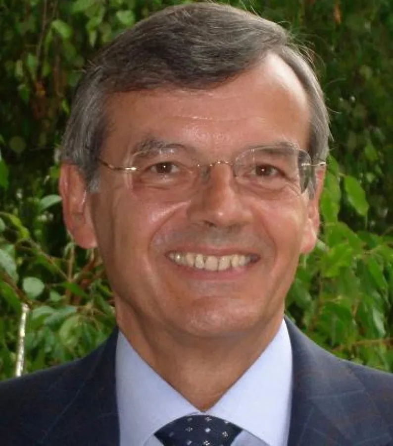 PROFESSOR DR. HELMUT GOHLKE VOM HERZ-ZENTRUM BAD KROZINGEN