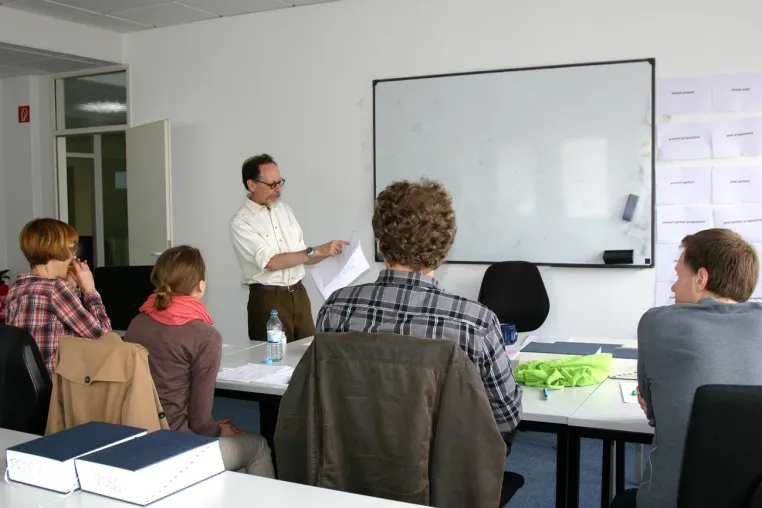 Bild: Berufsausbildung mit Sprachen: Infoabend für Bewerbung an der Übersetzer- und Dolmetscherschule Köln