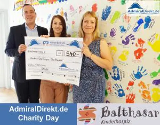 Bild: Charity Day bei Kfz-Versicherung - Mitarbeiter von AdmiralDirekt.de schnippeln für den guten Zweck