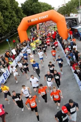 Bild: B2RUN sucht 1. Deutschen Firmenlaufmeister - Ein Sommer, 7 Städte - Laufen um die Deutsche Firmenmeisterschaft