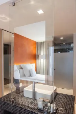 Bild: Iberisches Flair an der Alster - Gläsernes Design im neuen Hotel Barceló in Hamburg