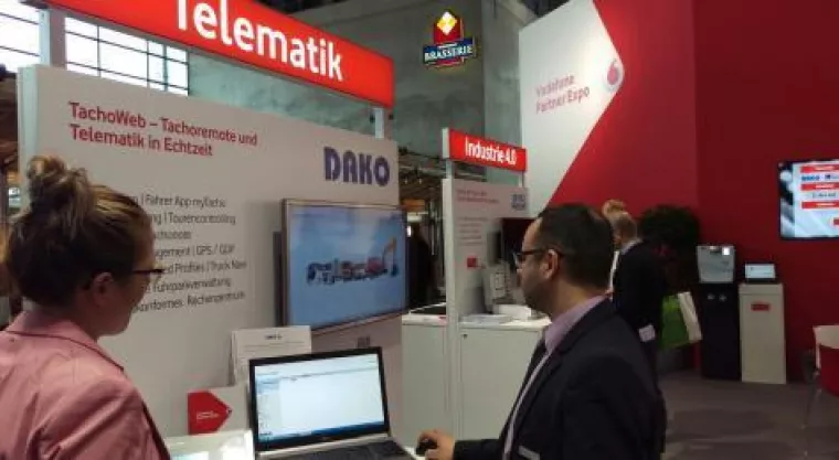Bild: „360-Grad-Telematik-Lösung“ – pharma2web und Care2web von DAKO auf der CeBIT 2016