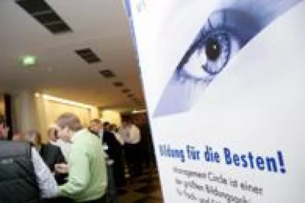 Bild: Management Circle übernimmt Business-Netzwerke