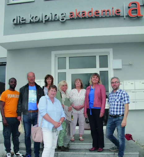 Alltagshelfer gefragt wie nie: Angebot der Kolping Akademie verzeichnet bereits über 100 Kunden Bild: Alltagshelfer gefragt wie nie: Angebot der Kolping Akademie verzeichnet bereits über 100 Kunden