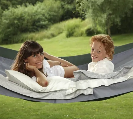 Bild: Lust auf Natur in stilvollem skandinavischen Design–TrueStuff Biobettwäsche verpasst ‚Öko‘ einen neuen Look