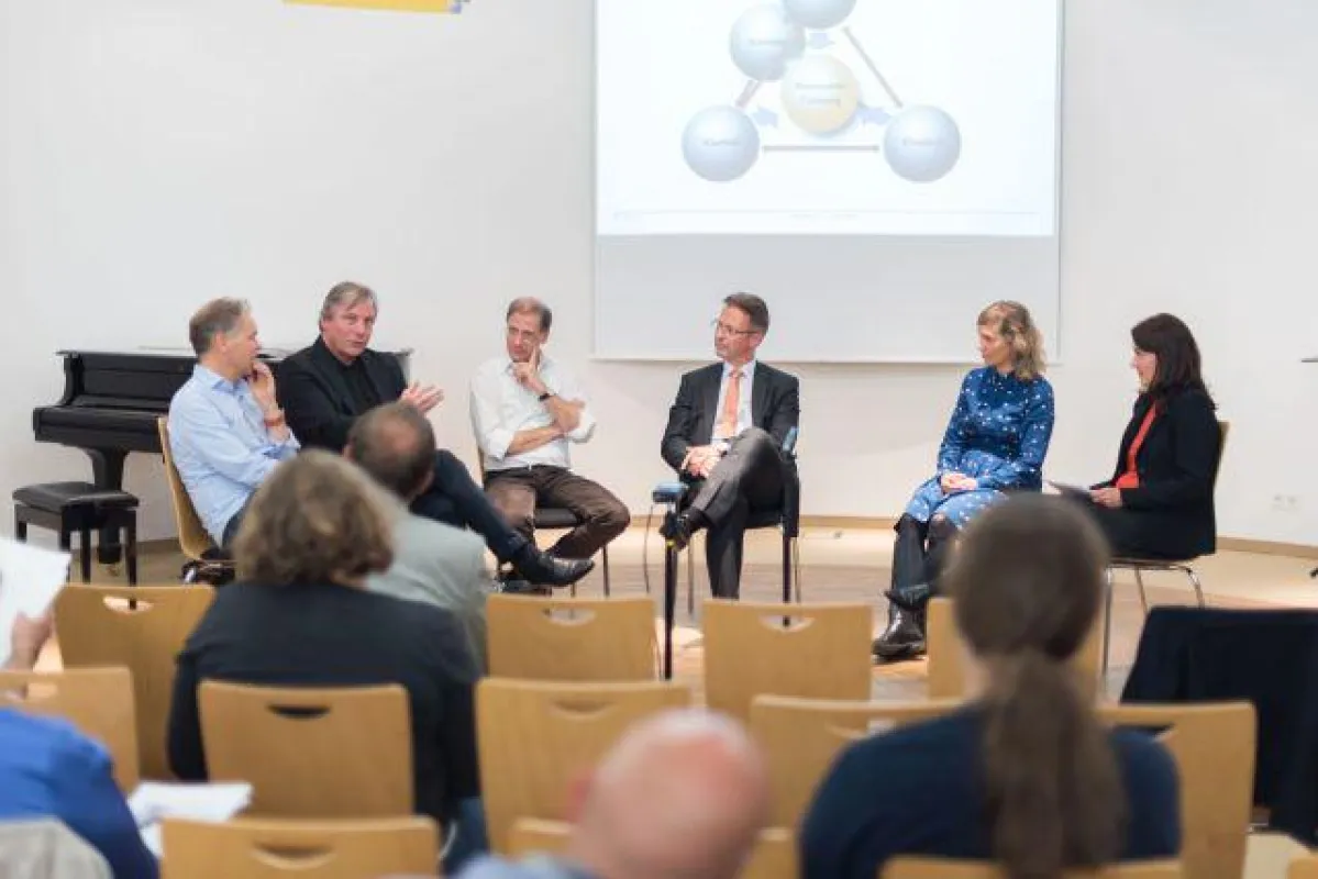 Vorarlberger Landeskonservatorium Symposium Musik und Wirtschaft, Referenten