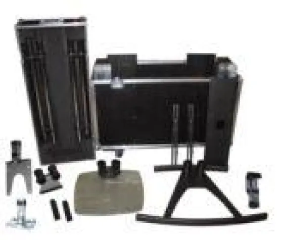 Bild: LCD-Halterungspezialist itworx-pro Digital Signage stellt Profi Messe-Kit vor